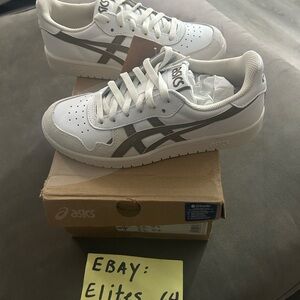 Asics Japan S white/pepper size 5.5 men’s/7 women